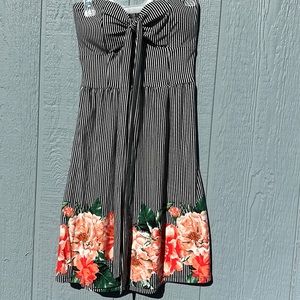 I’m cleaning my closet. Used once.